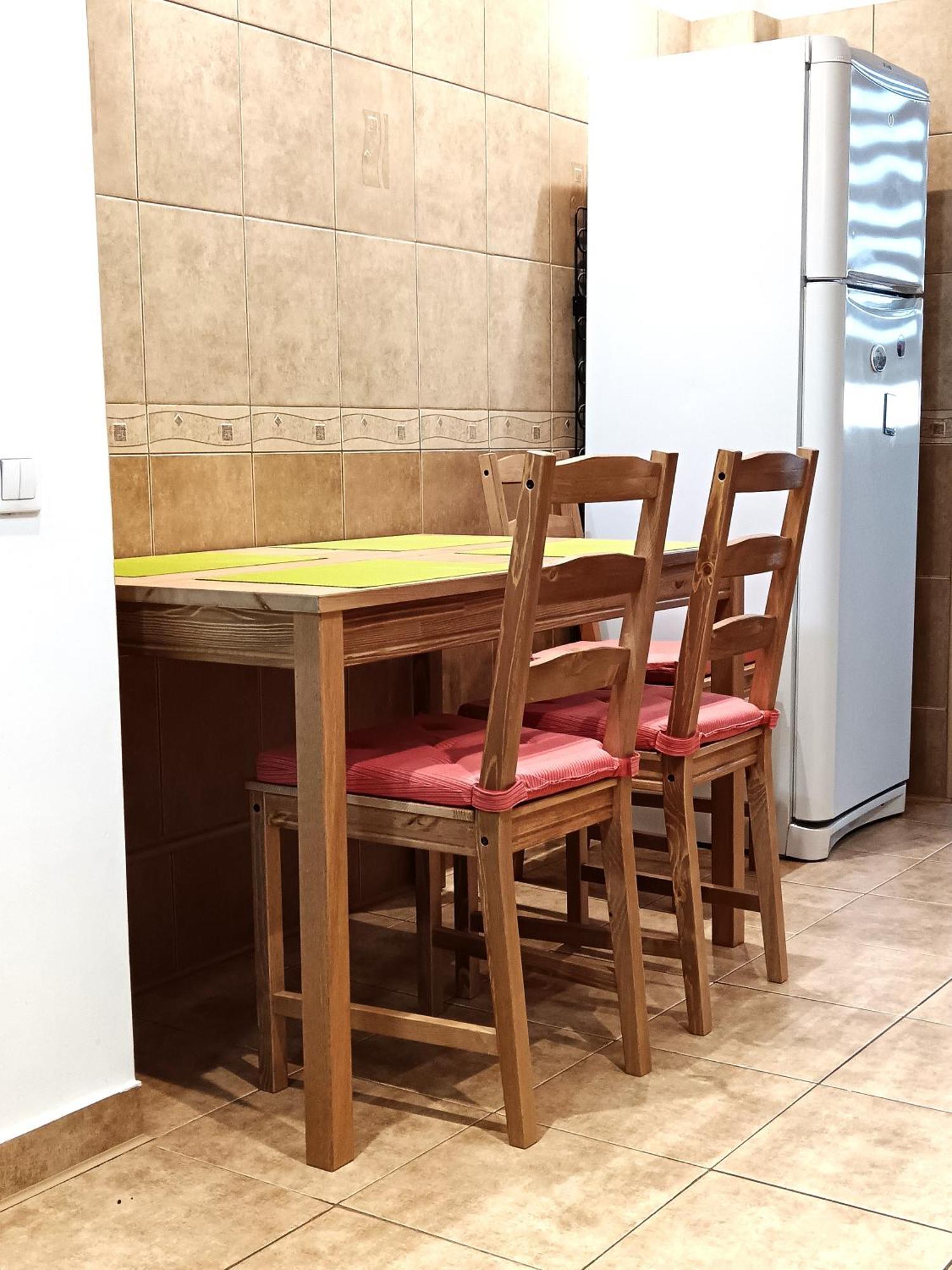 Adrian Home 3 Rooms Apartment Ploiesti Exterior photo